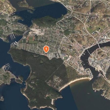 Mandal Apartment Mit Moeglichkeit Ein Boot Zu Benutzen Und Angeln Exteriör bild
