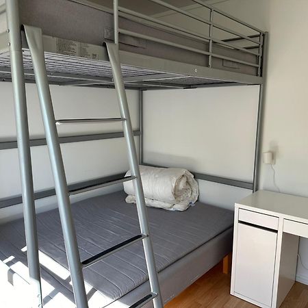Mandal Apartment Mit Moeglichkeit Ein Boot Zu Benutzen Und Angeln Exteriör bild