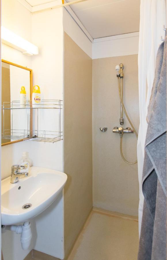 Mandal Apartment Mit Moeglichkeit Ein Boot Zu Benutzen Und Angeln Exteriör bild