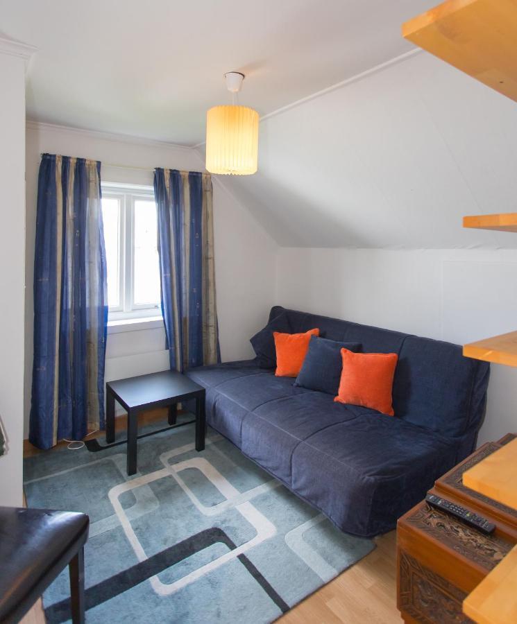 Mandal Apartment Mit Moeglichkeit Ein Boot Zu Benutzen Und Angeln Exteriör bild